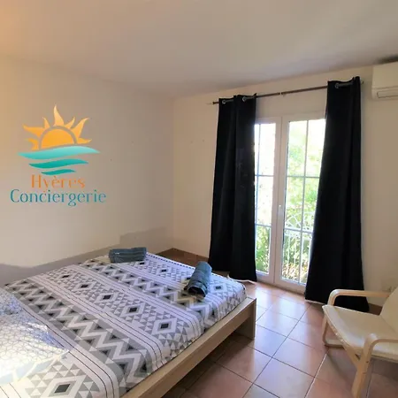 Giens 4ch Clim Parking Wifi Piscine Partagee By Hc Villa *