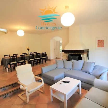 Villa Giens 4ch Clim Parking Wifi Piscine Partagee By Hc